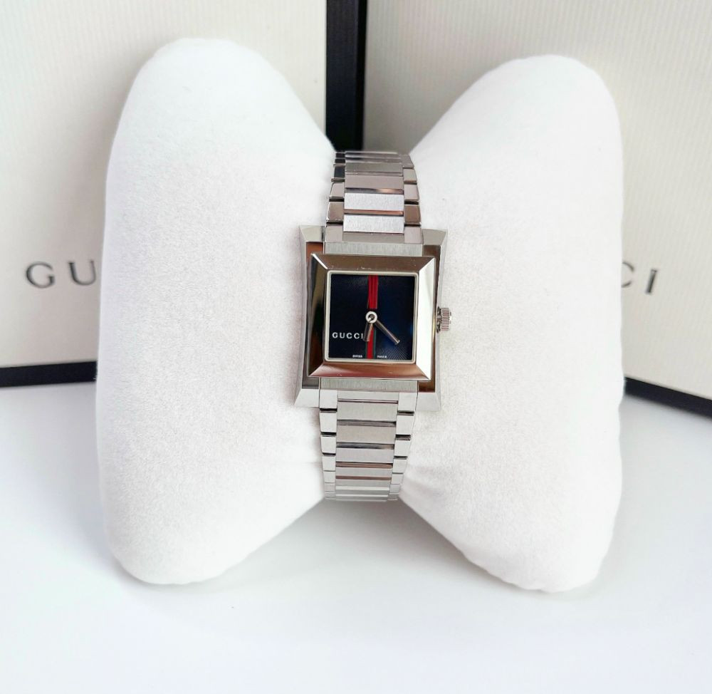 Đồng hồ Gucci Guccio Case 25*25mm