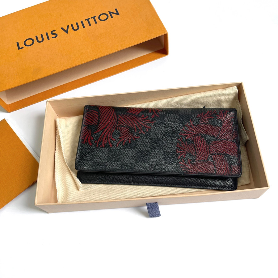 Ví Louis Vuitton damier