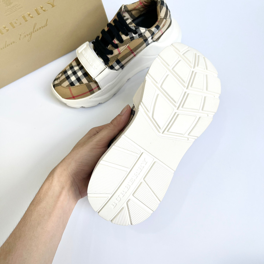 sneaker Burberry