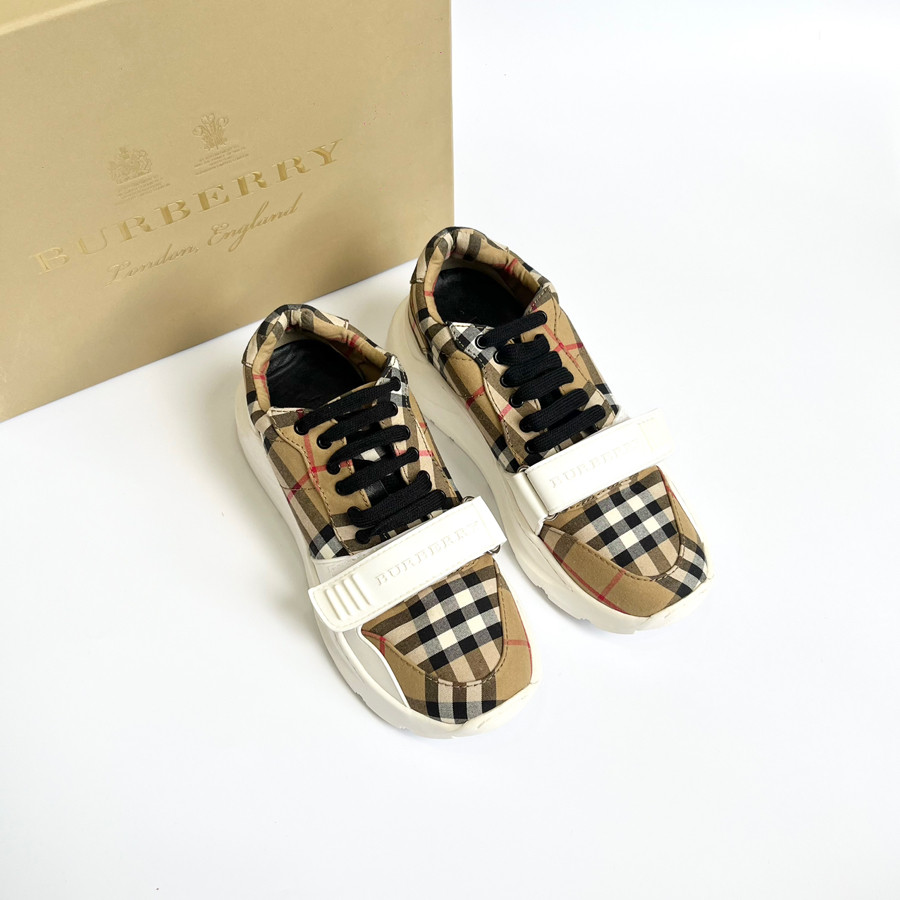 sneaker Burberry