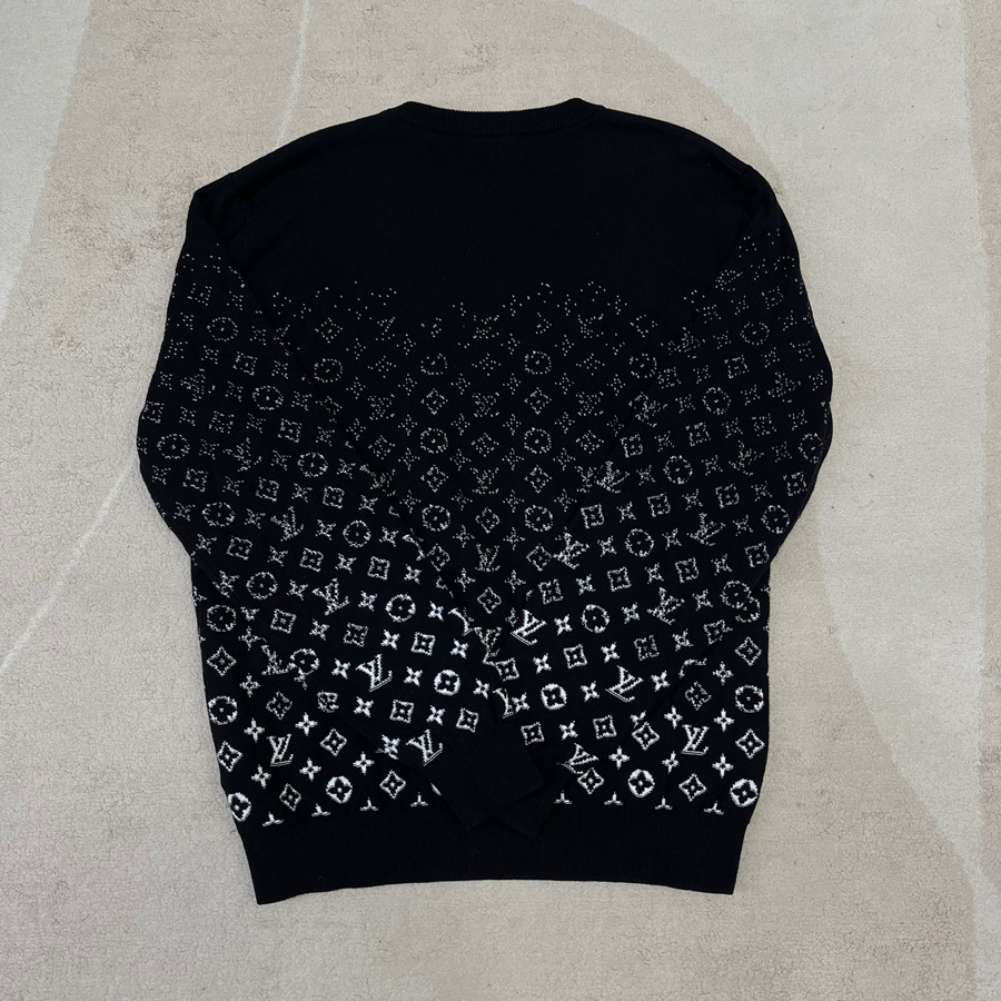 Sweater Louis Vuitton đen
