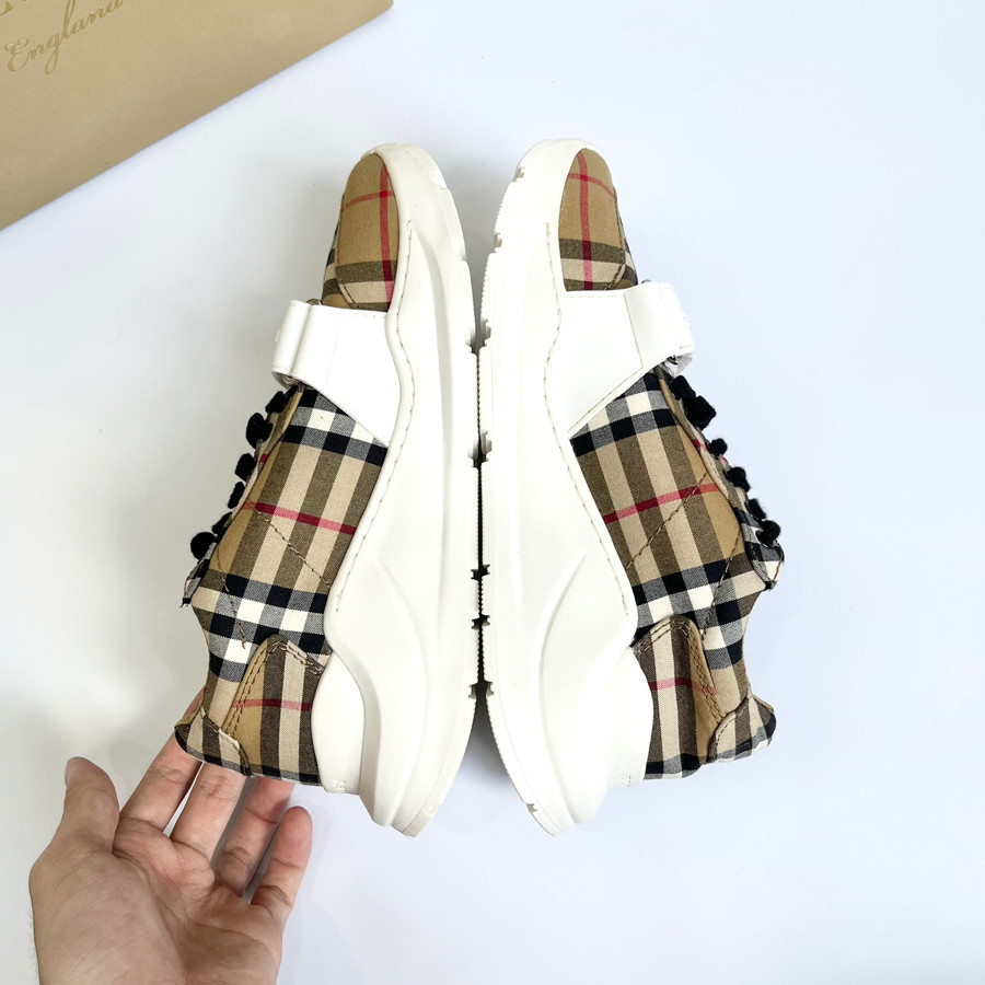 sneaker Burberry