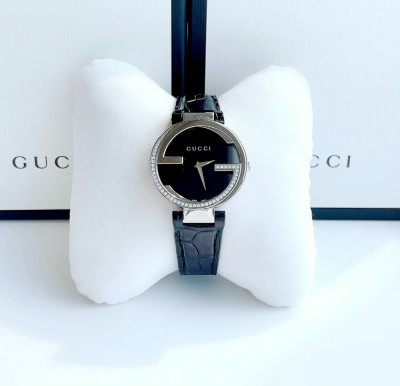 Đồng hồ Gucci Interlocking G Collection Watch With Diamonds Ladies Case 37mm