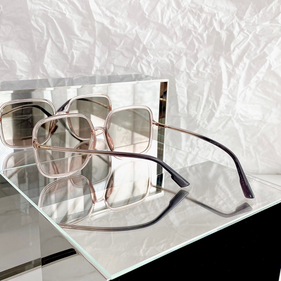Kính râm Dior Stellaire siêu nhẹ cực hiếm nha, ai thích làm kính cận thay mắt được lun ✨