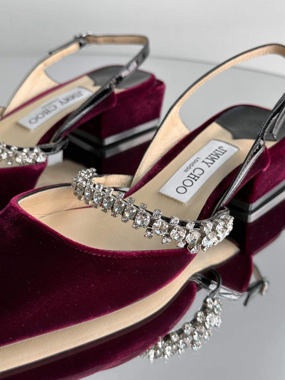 Sandal Jimmy Choo tiểu thư siêu xinh