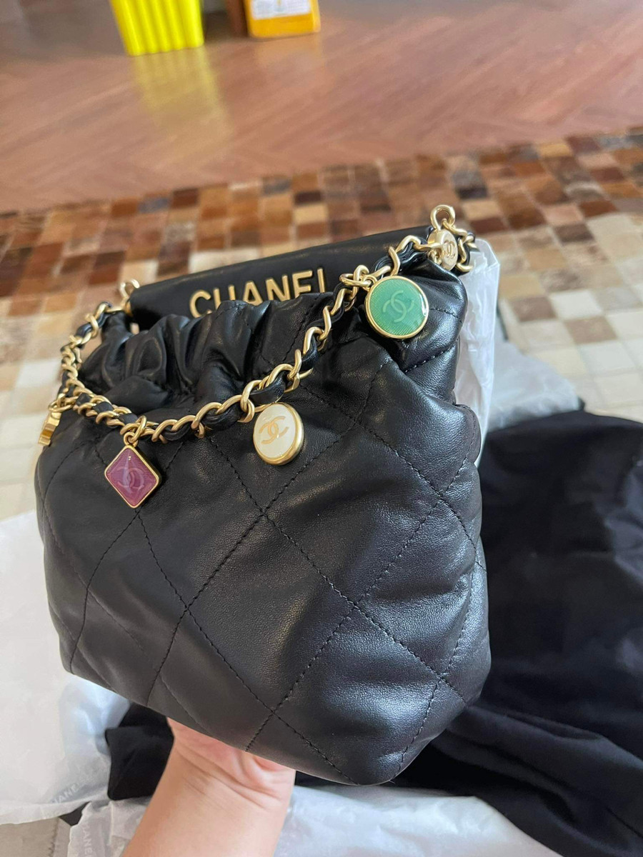 Chanel bucket mini charm 23P