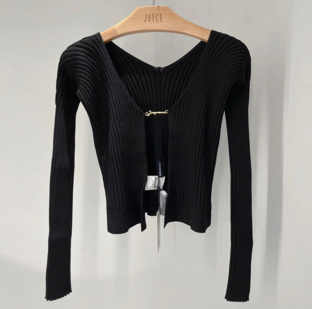 Áo Jacquemus cardigan monteghi