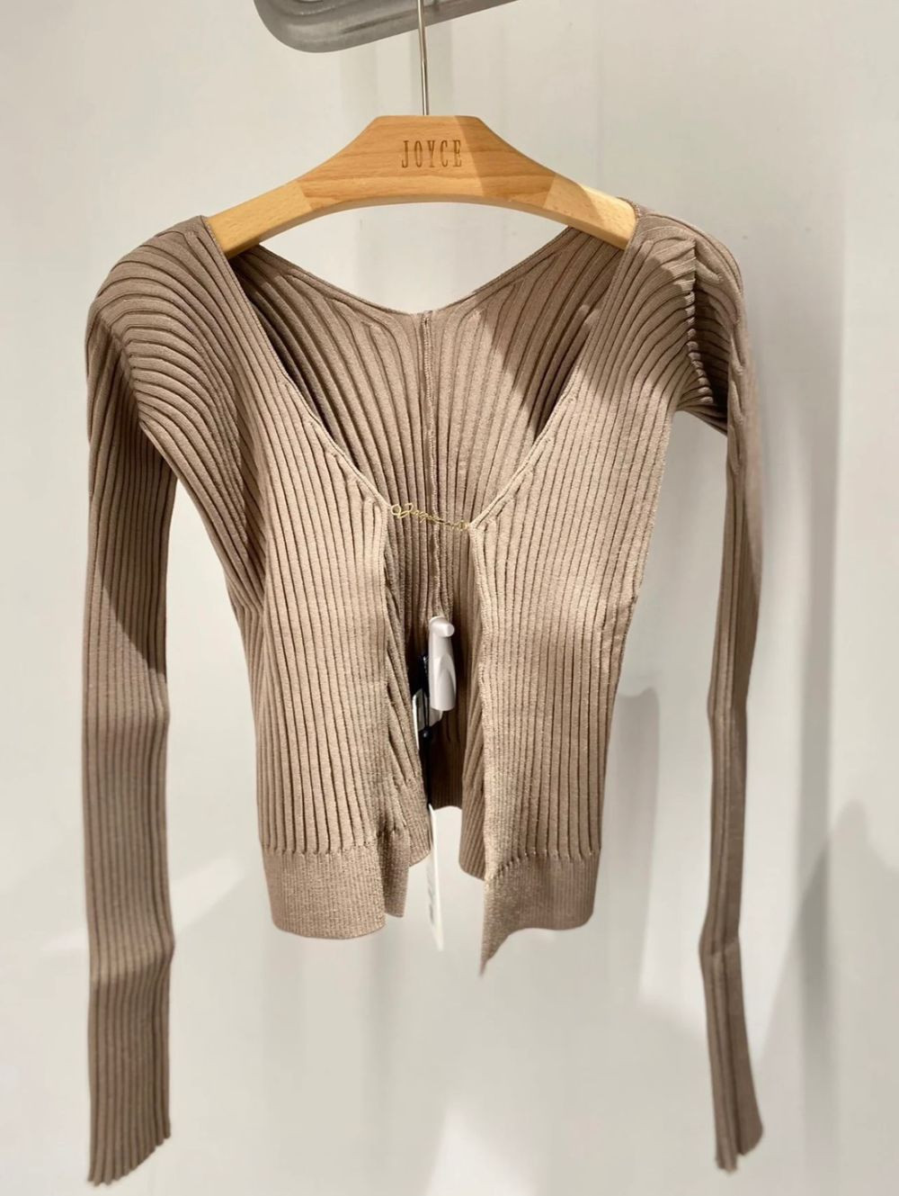 Áo Jacquemus cardigan monteghi