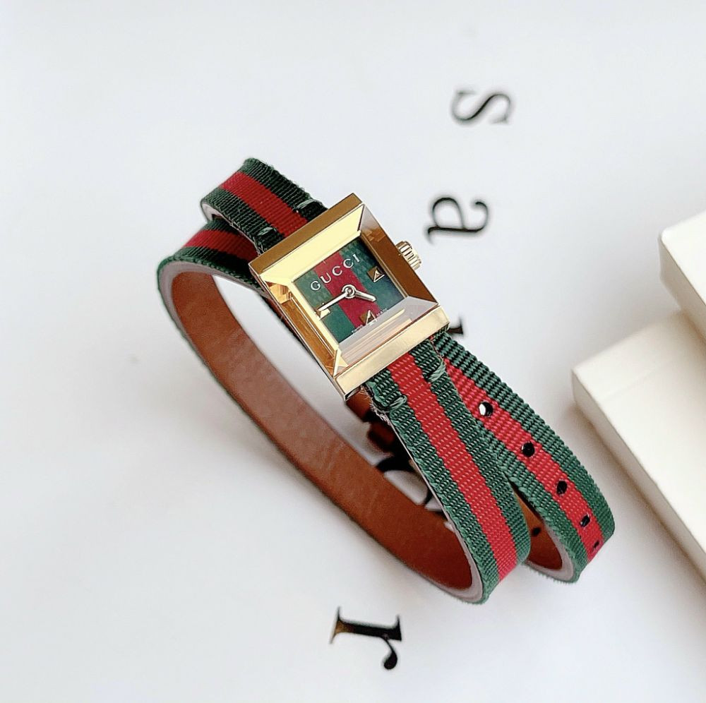 Đồng hồ Gucci G-Frame Multicolor Case 22*22mm