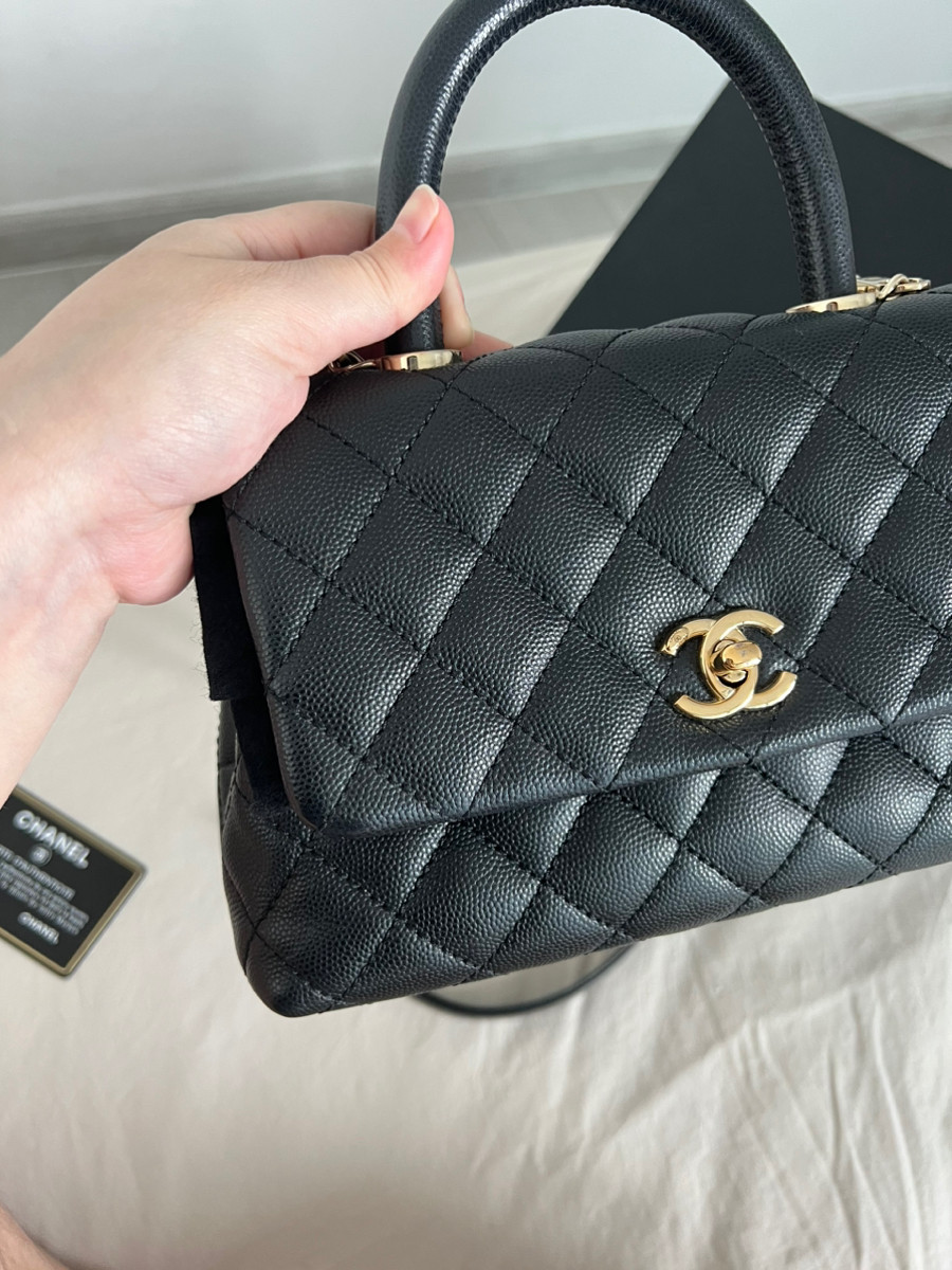 Chanel coco 9.5 black ghw caviar