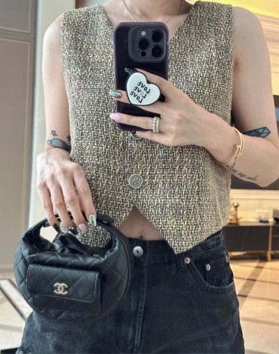 CC CARGO POUCH  sẵn 3 màu 😍