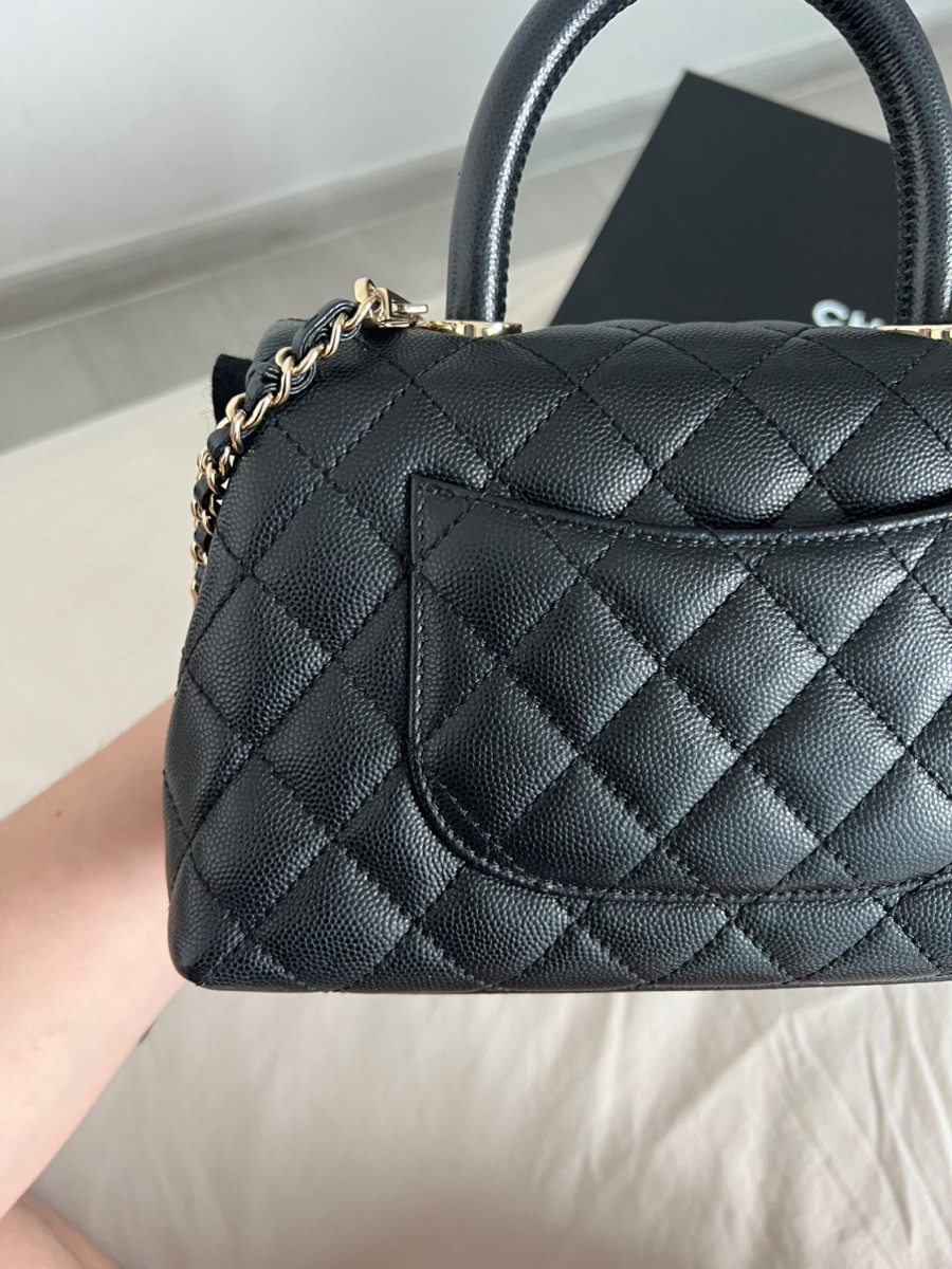 Chanel coco 9.5 black ghw caviar