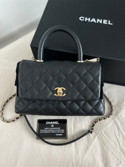 Chanel coco 9.5 black ghw caviar