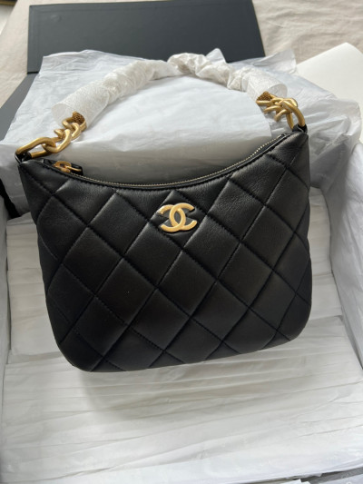 Chanel kẹp nách 23A