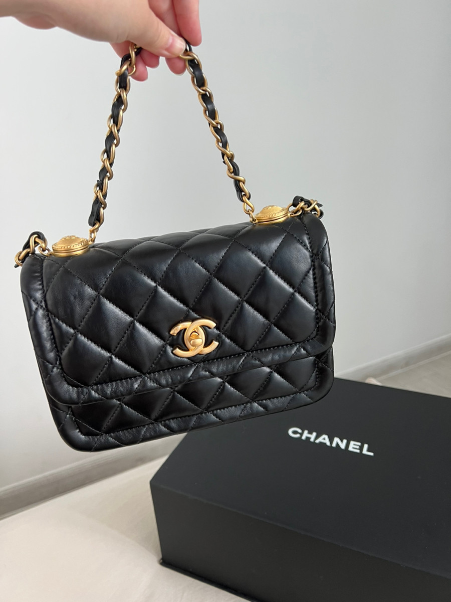 Chanel Flapbag Shiny Lambskin