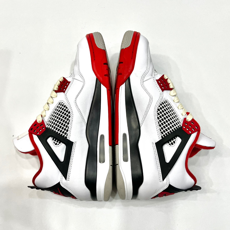 Sneaker Jordan 4 firered