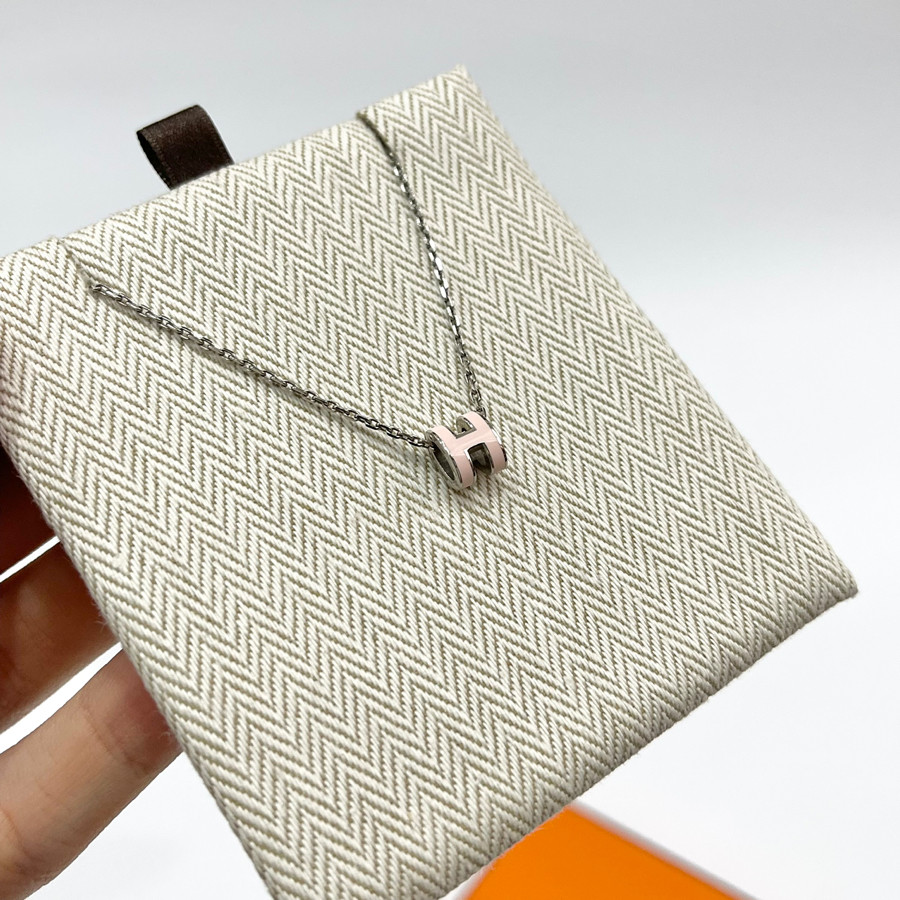 Dây chuyền Hermes hồng mini