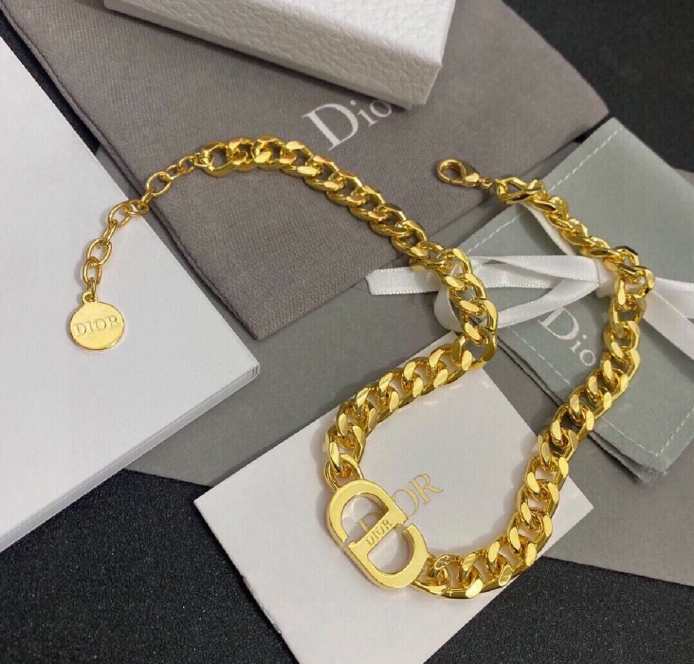 Chocker Dior gold logo CD hồng