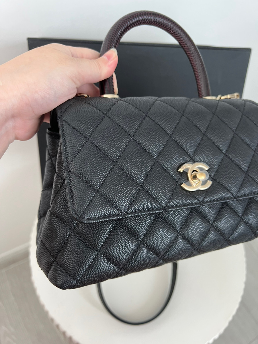 Chanel coco 9.5 lizard handle