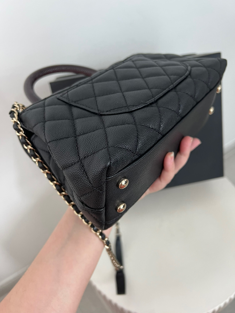 Chanel coco 9.5 lizard handle