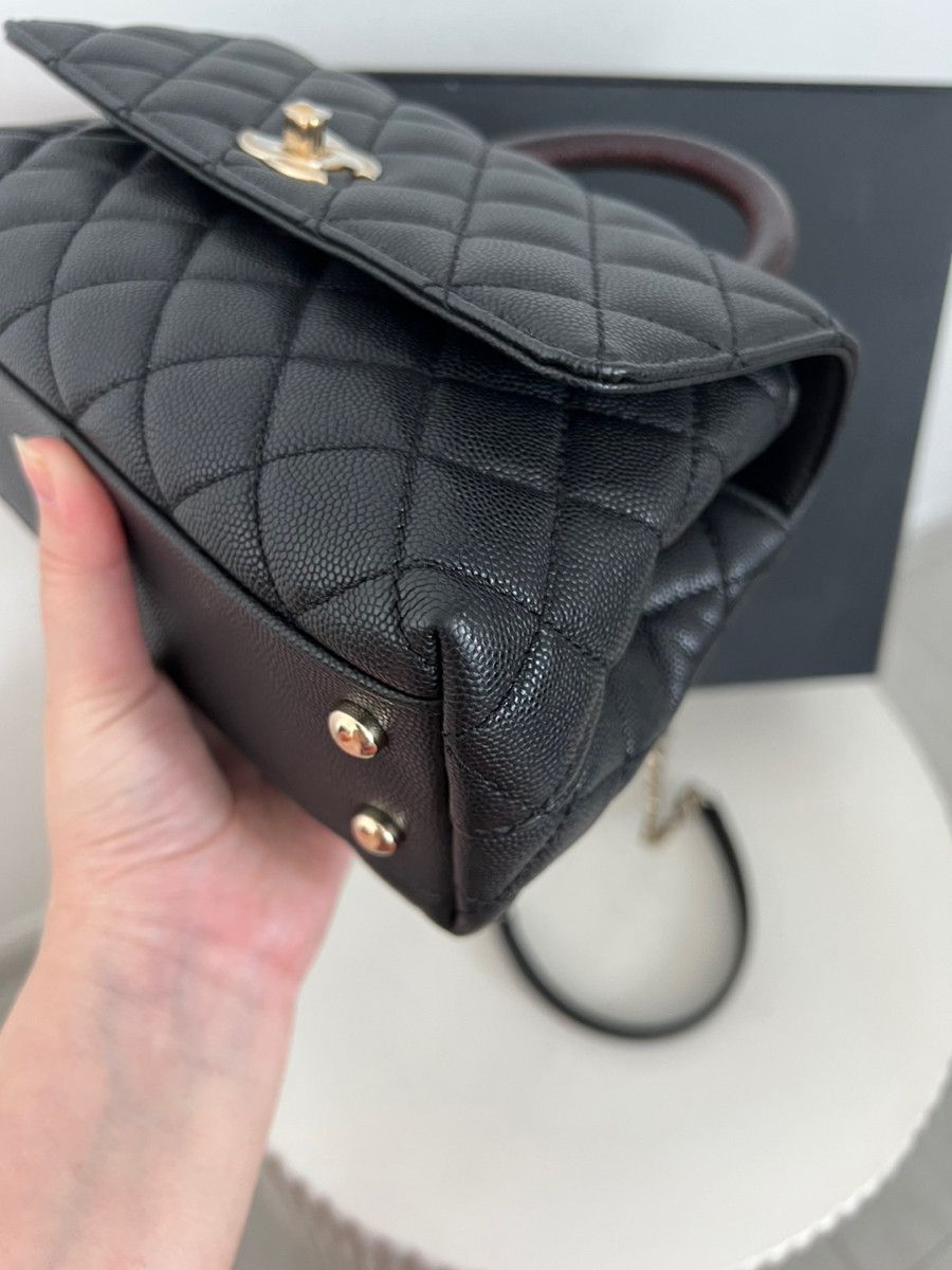 Chanel coco 9.5 lizard handle