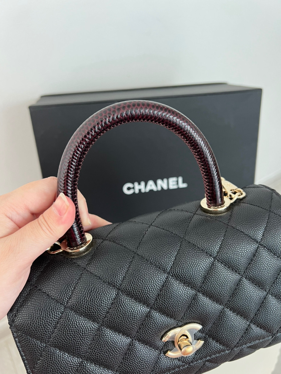 Chanel coco 9.5 lizard handle