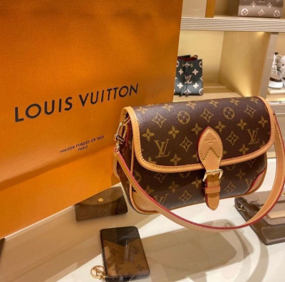 Louis Vuitton Diane