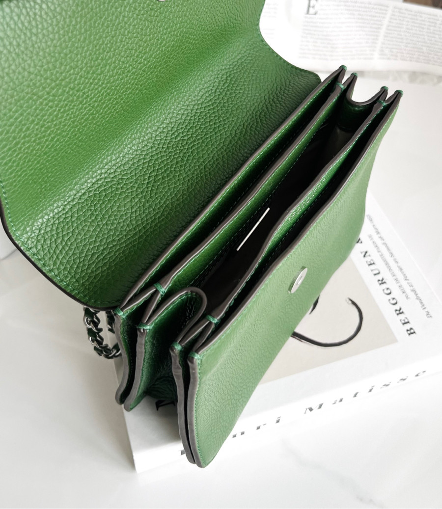 Túi Tory Burch xanh siêu lạ mắt 🥰
