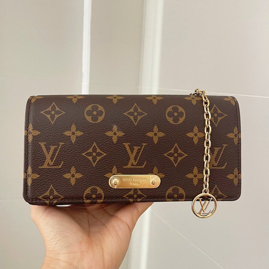 Mẫu đời mới 2023 - LV Lily