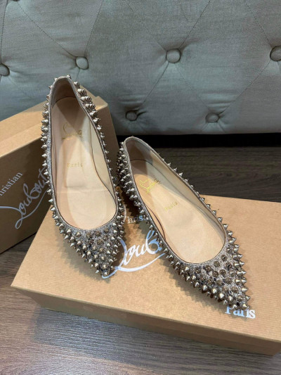 Giày louboutin be nhũ đinh búp bê sz 36 fullbox dust