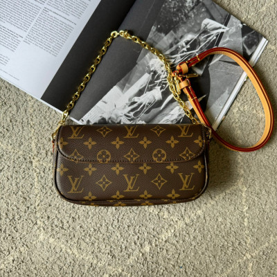 Ivy Wallet On Chain Bag NewFullBillBox