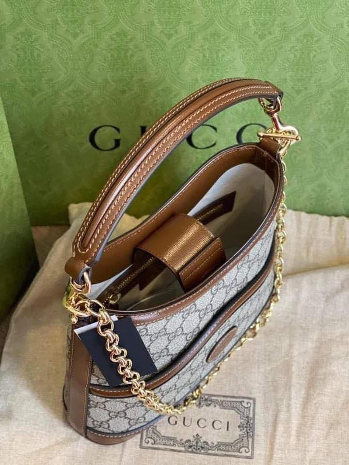 Túi Gucci hobo sz 20 x 24 ✨