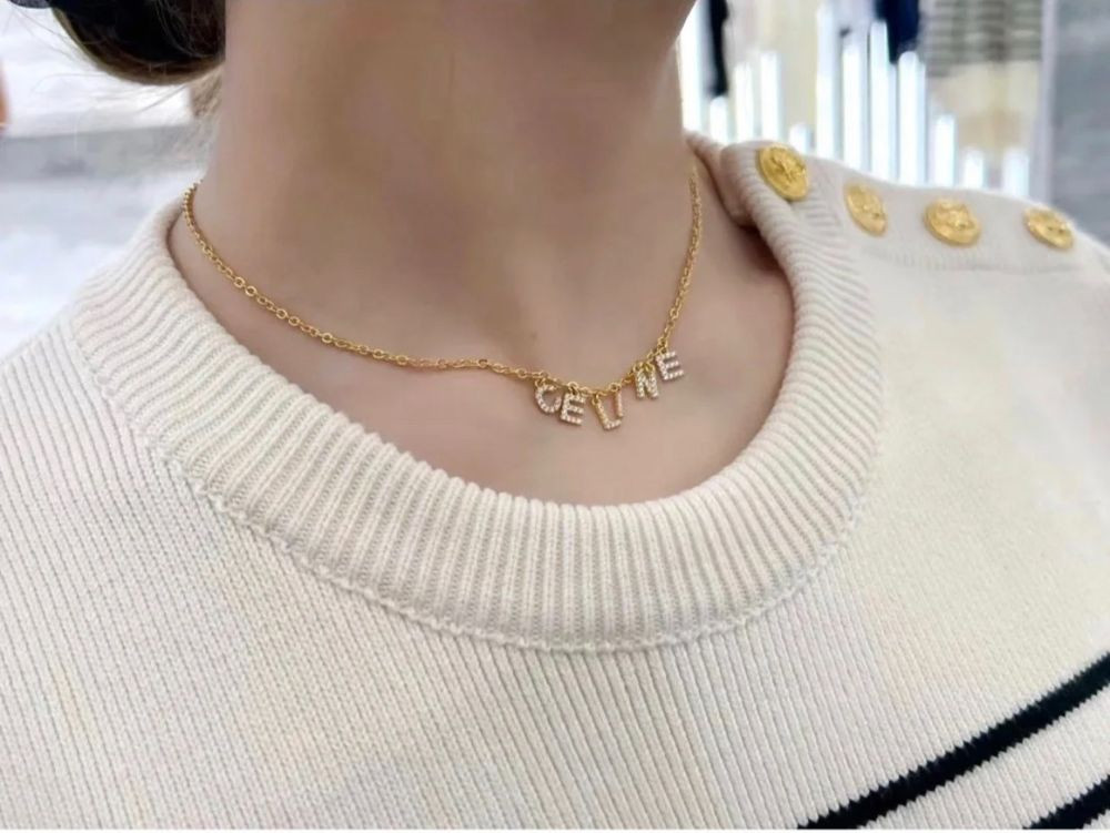 Dây chuyền Celine gold charm chữ