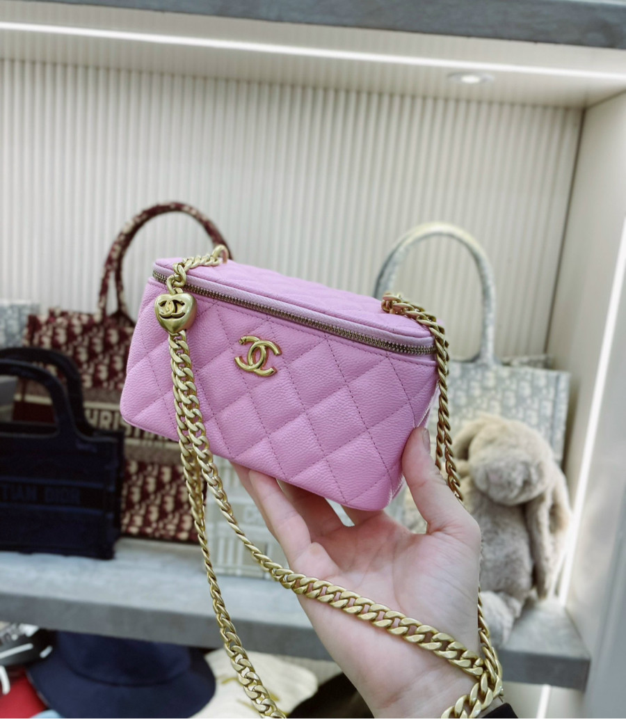 Chanel Vanity Charm tim