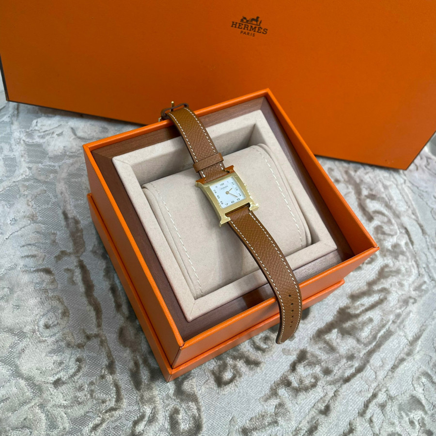 Đồng hồ Hermes size PM