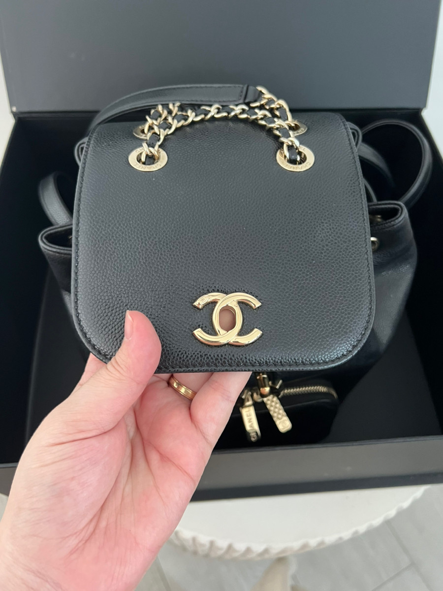 Chanel backpack caviar 22B