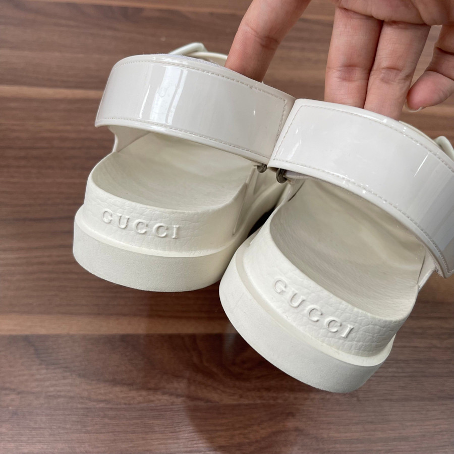 Sandal Gucci trắng