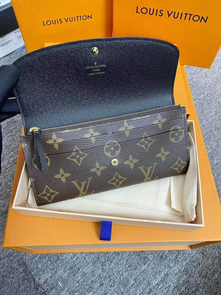 Ví Louis Vuitton