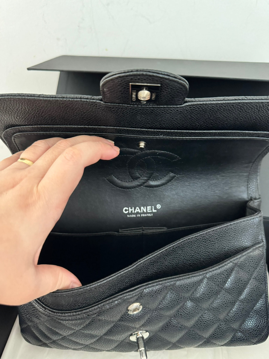 Chanel classic medium black shw ✨