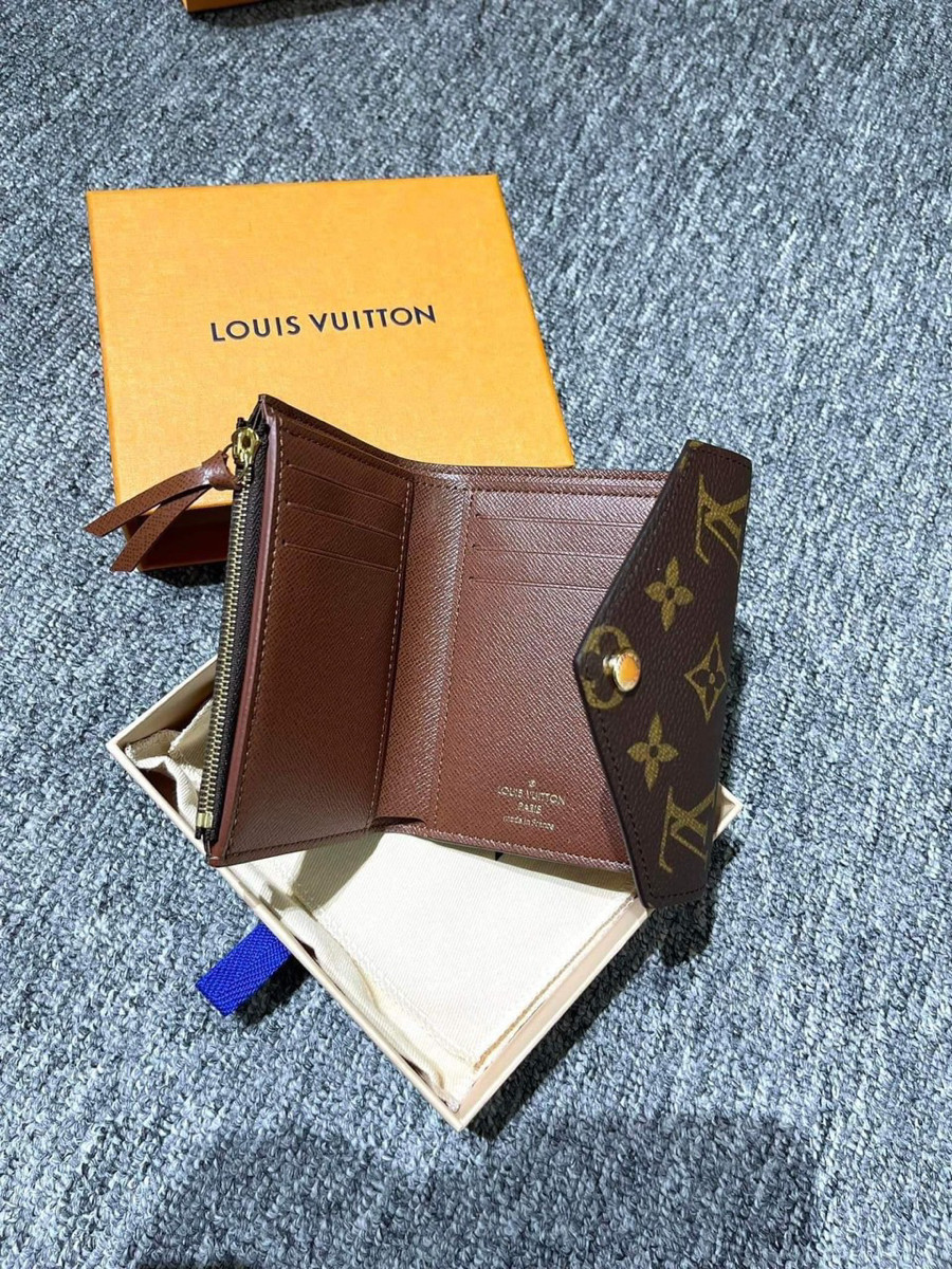 Ví Louis Vuitton