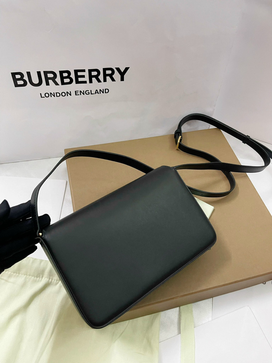 Túi Burberry