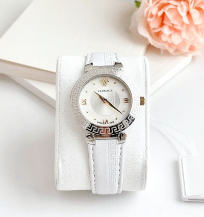 Đồng hồ Versace Daphnis white Case 35mm