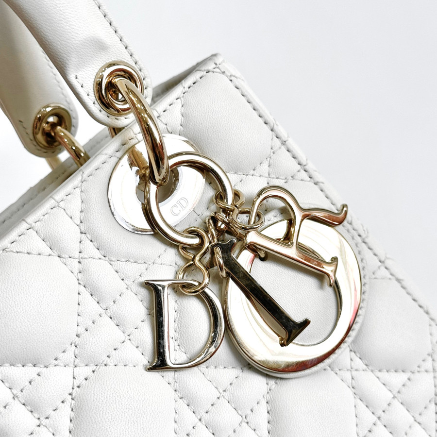 Lady Dior trắng size S