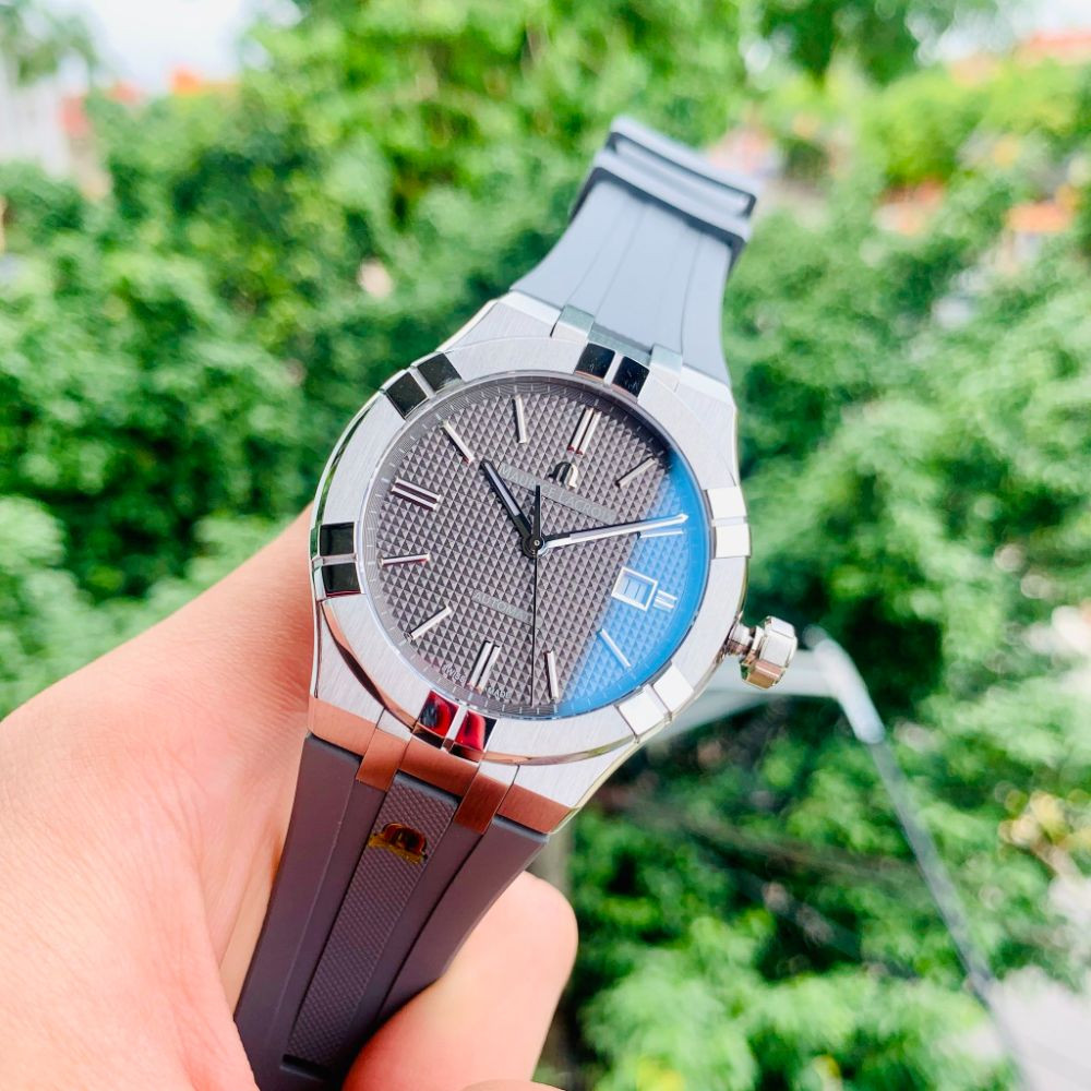 Đồng hồ Maurice Lacroix Aikon Gray Case 42mm