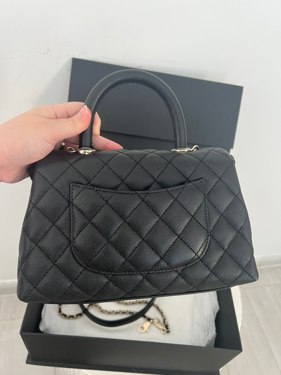 Chanel Coco 9.5 caviar