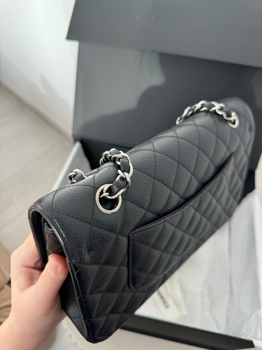 Chanel classic medium black shw