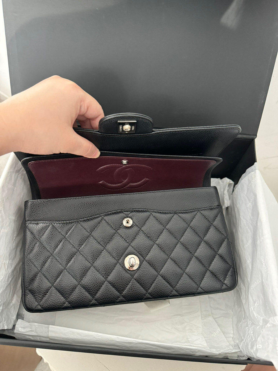 Chanel classic medium black shw