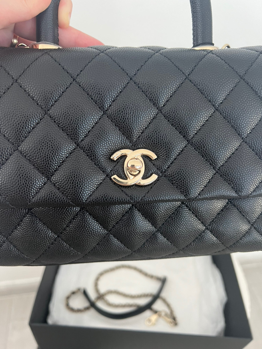 Chanel Coco 9.5 caviar