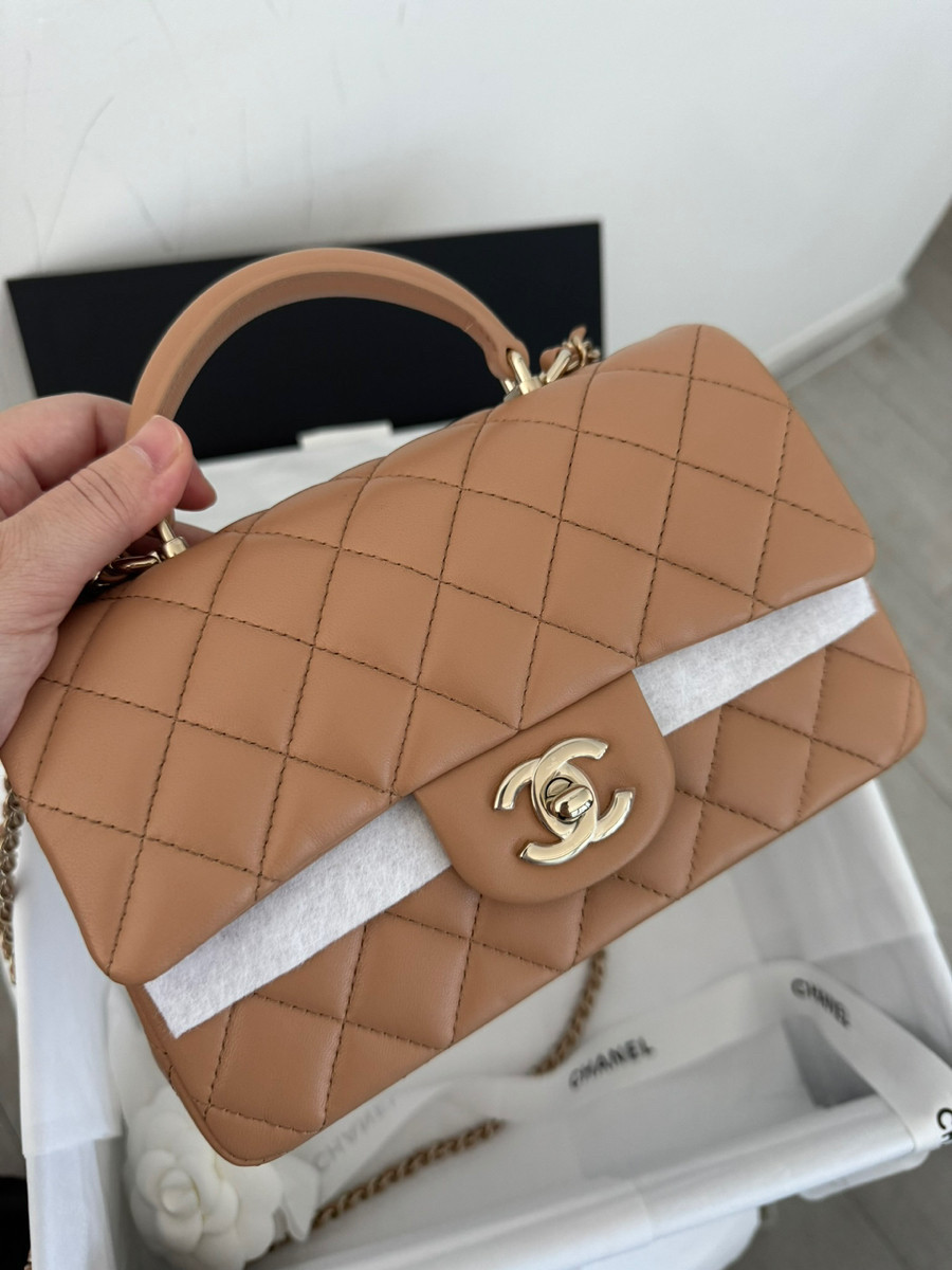 Chanel Top Handle Mini 8