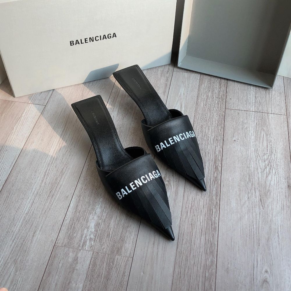 Guốc Balenciaga chữ trắng da mềm